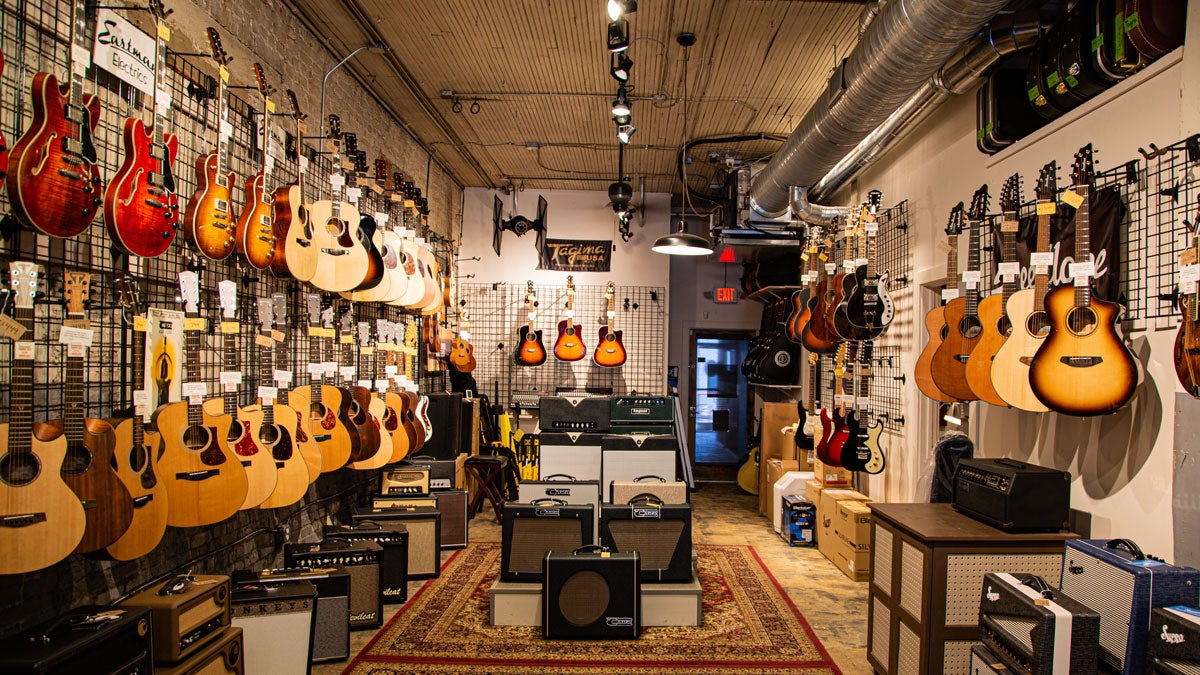 Home Area 22 Guitars